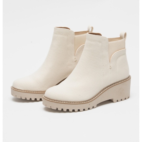 DV by Dolce Vita Shoes - DV By Dolce Vita Rielle Womens Chelsea Wedge Boots